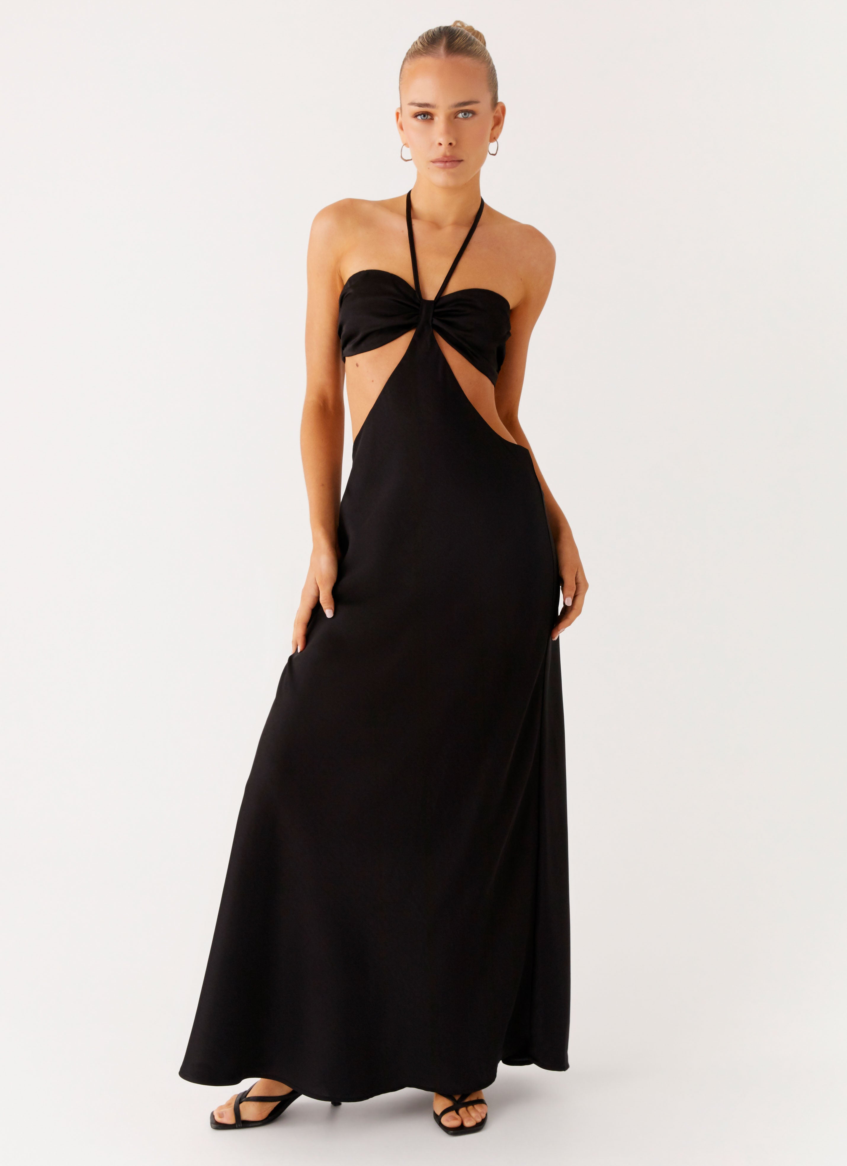 Sweetheart Cut Out Maxi Dress - Black