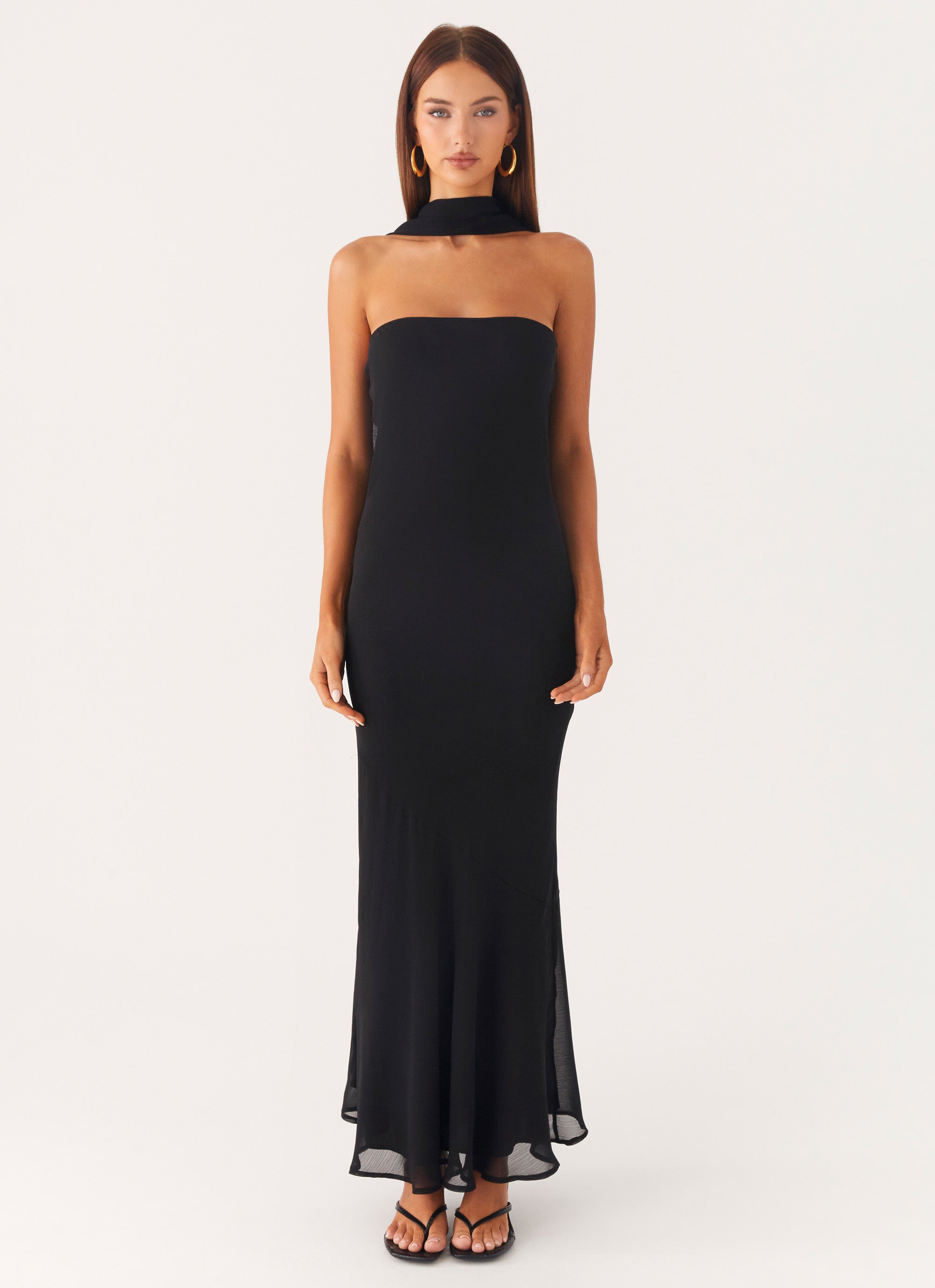Under the Pagoda Maxi Dress - Black